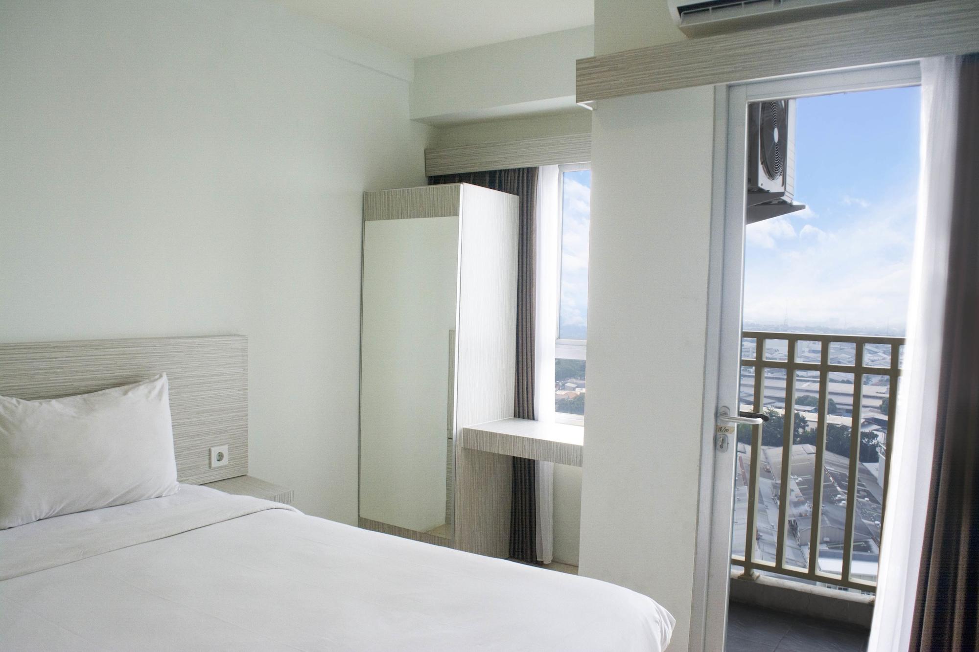 Titanium Express Homtel Hotel Jakarta Exterior photo