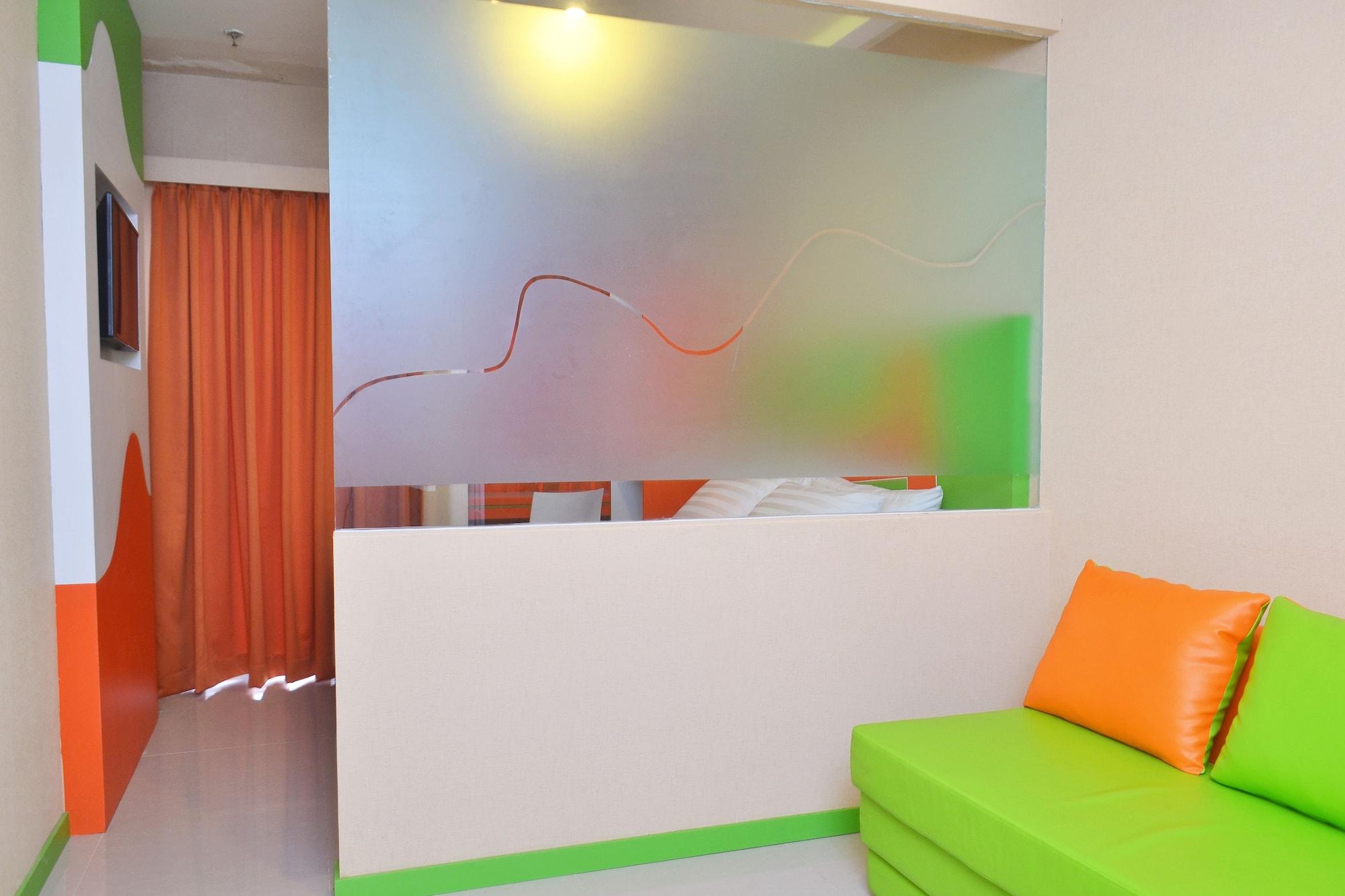 Titanium Express Homtel Hotel Jakarta Exterior photo
