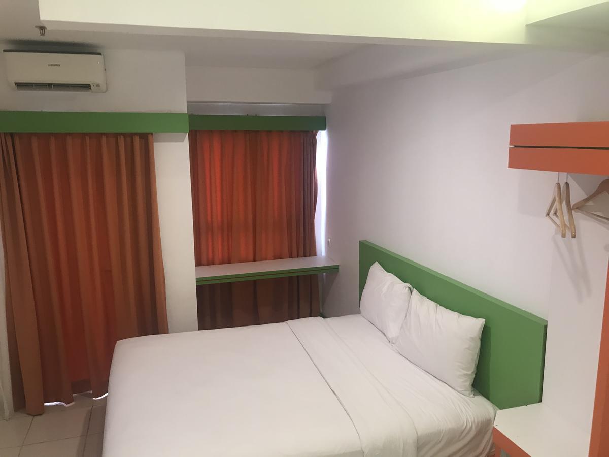 Titanium Express Homtel Hotel Jakarta Exterior photo