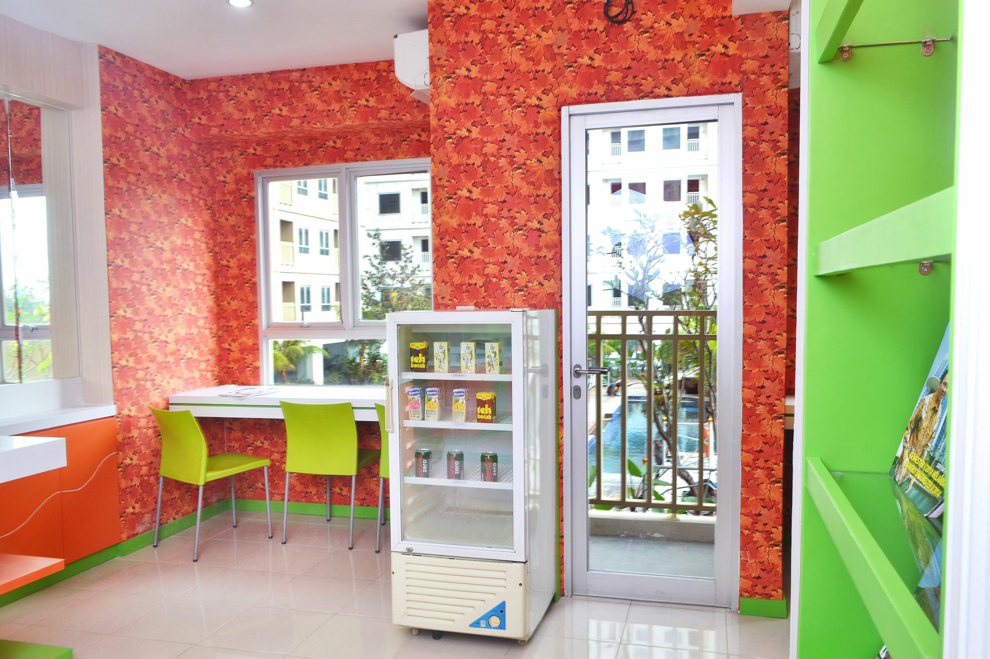 Titanium Express Homtel Hotel Jakarta Exterior photo